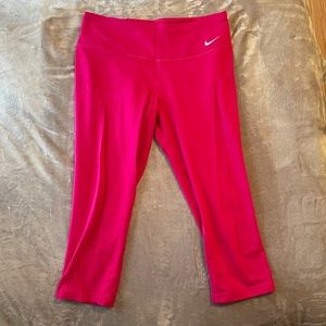 Nike Dri-Fit Women’s Bright Pink Yoga Pants | Size: M